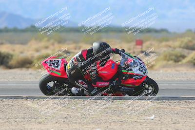 media/Mar-23-2025-CVMA (Sun) [[674f32b282]]/Race 17-Formula Middleweight (HOLESHOT)/